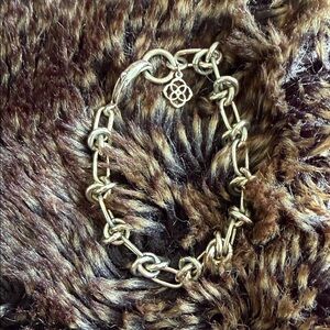 Kendra Scott Elegant Presleigh Love Knot Gold Chain Bracelet